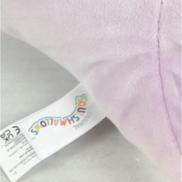 NWOT 8” Monica the Axoltl Holding Pretzel Squishmallow - Picture 3 of 3